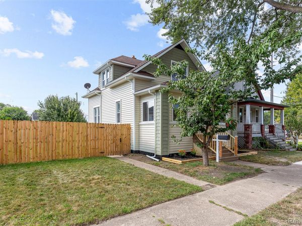 757 Orchard Street, Wyandotte, Mi 48192