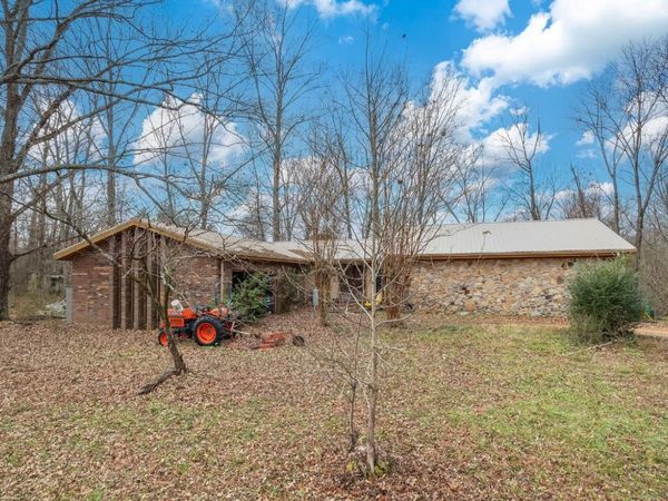 1850 Blanton Rd , Adamsville, TN 38310