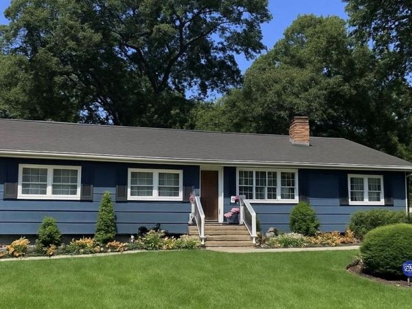30 Marbeth Circle , Miller Place, NY 11764