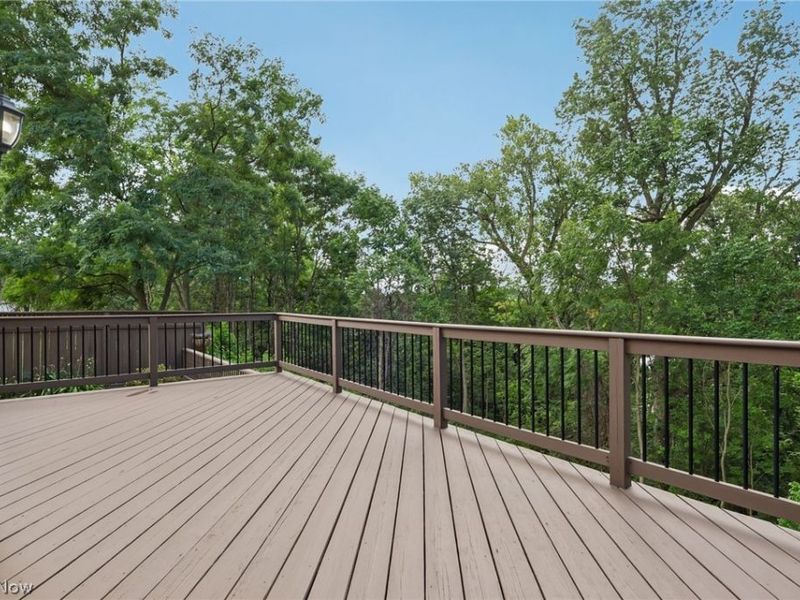 955 E Schaaf Road, Brooklyn Heights, OH 44131 Photo 28