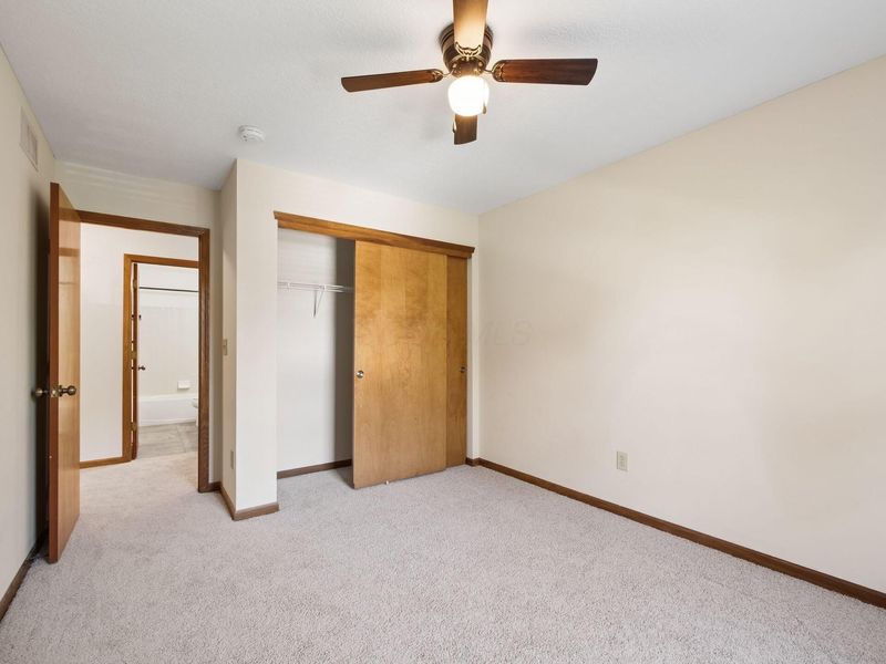 5771 Walterway Drive, Hilliard, OH 43026 Photo 23