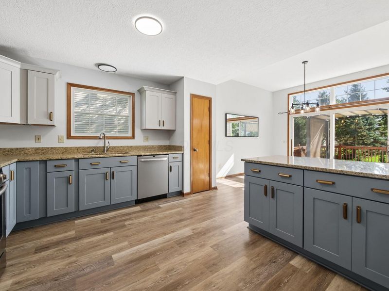 5771 Walterway Drive, Hilliard, OH 43026 Photo 7