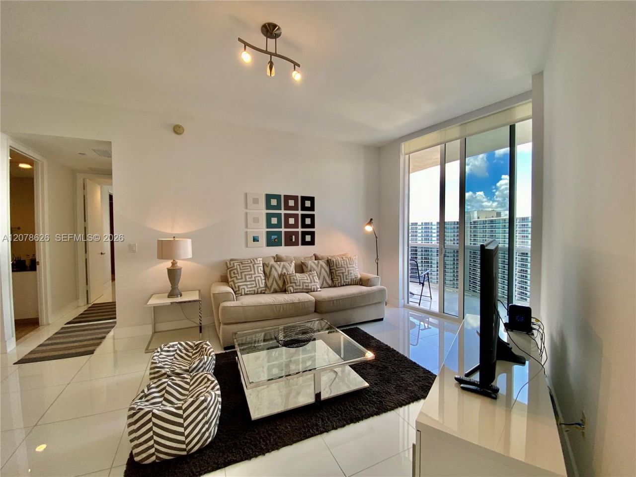 15811 Collins Ave , Unit 1605, Sunny Isles Beach, FL 33160 Photo