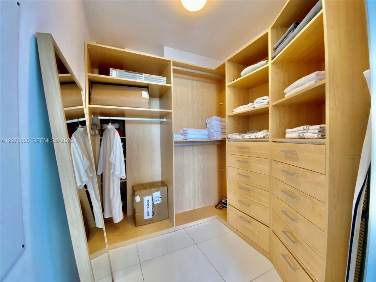 15811 Collins Ave , Unit 1605, Sunny Isles Beach, FL 33160 Photo
