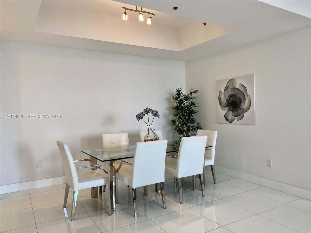 15811 Collins Ave , Unit 1605, Sunny Isles Beach, FL 33160 Photo