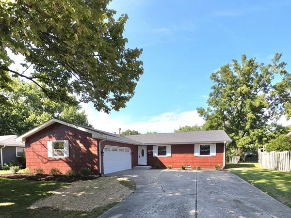 2059 Robert Street, Aurora, IL 60506