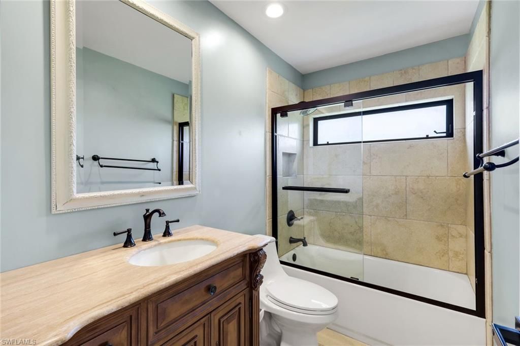 520 Raven Way , Naples, FL 34110 Photo