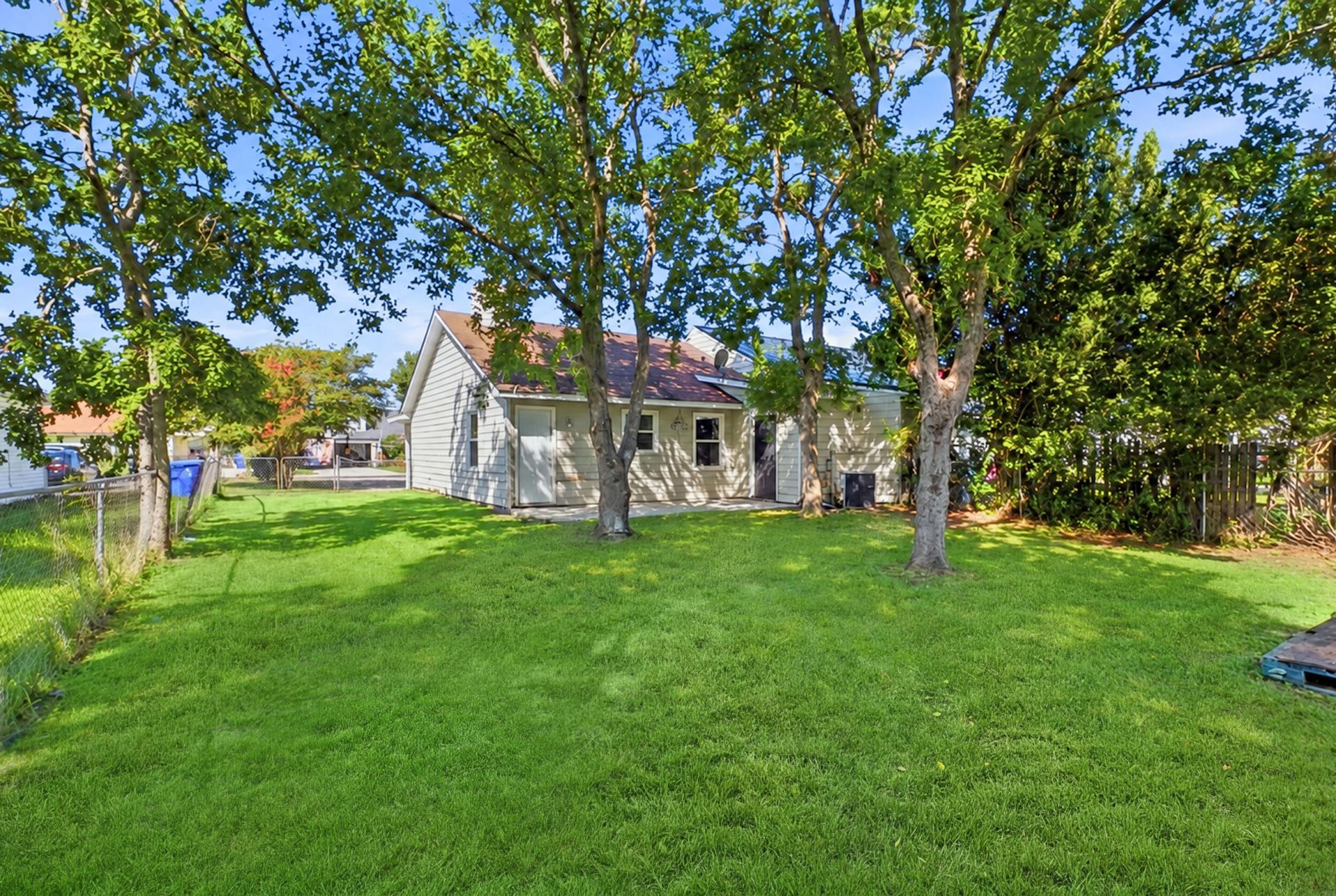 5230 Scarsdale Avenue Photo 21
