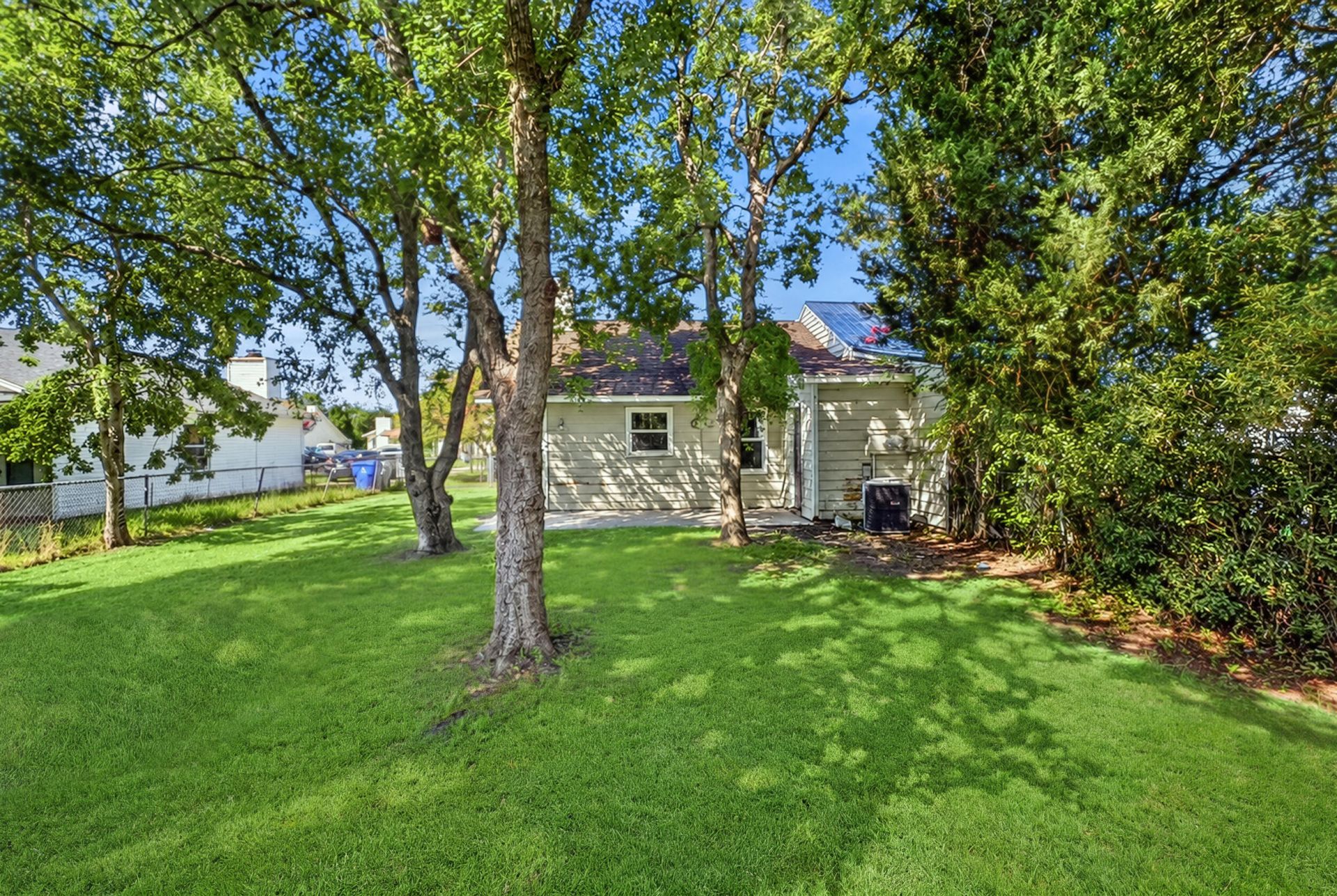 5230 Scarsdale Avenue Photo 23