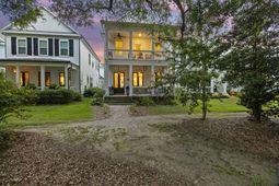 1056 Avenue Of Oaks photo 4