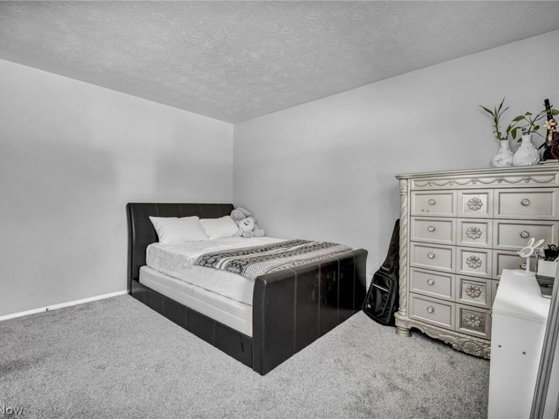 567 Eric Drive, Tallmadge, OH 44278 Photo 12