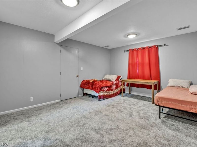 567 Eric Drive, Tallmadge, OH 44278 Photo 18