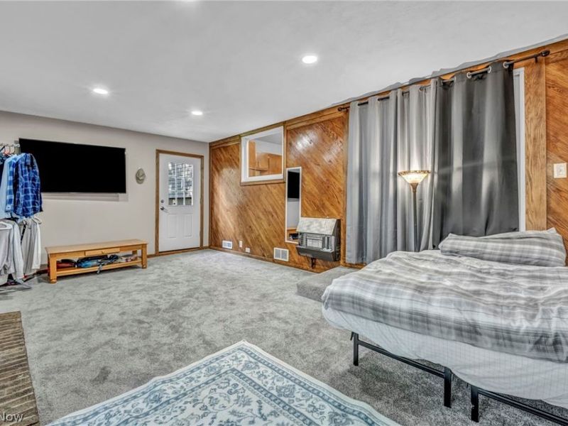 567 Eric Drive, Tallmadge, OH 44278 Photo 9