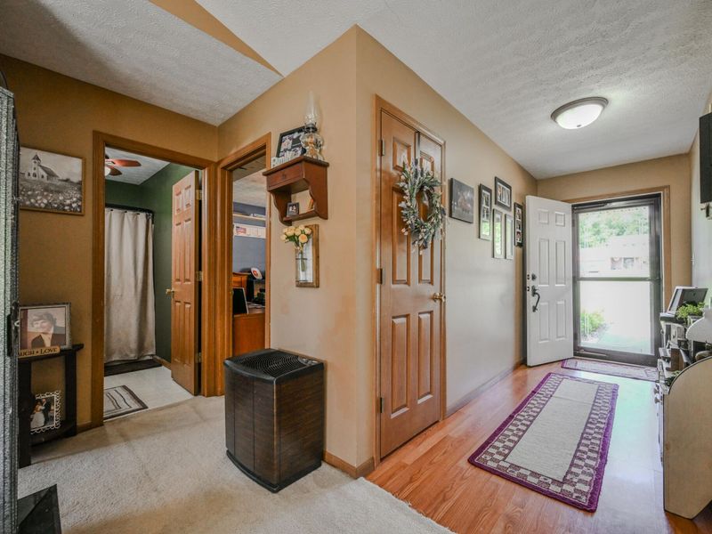 5307 Greg Lane, Saint Paris, OH 43072 Photo 9