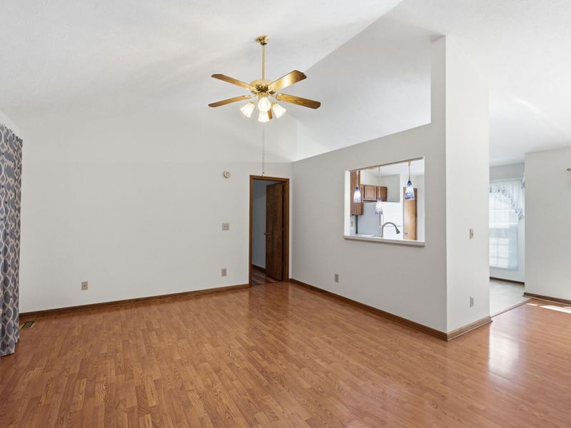 2748 Ashlar Drive, Springfield, OH 45503 Photo 17