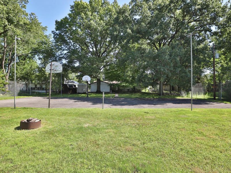 6829 Mcvey Boulevard W, Columbus, OH 43235 Photo 34