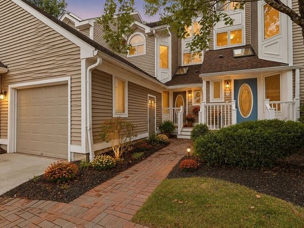 78 Pointe Rok Drive, Unit 78, Worcester, MA 01604