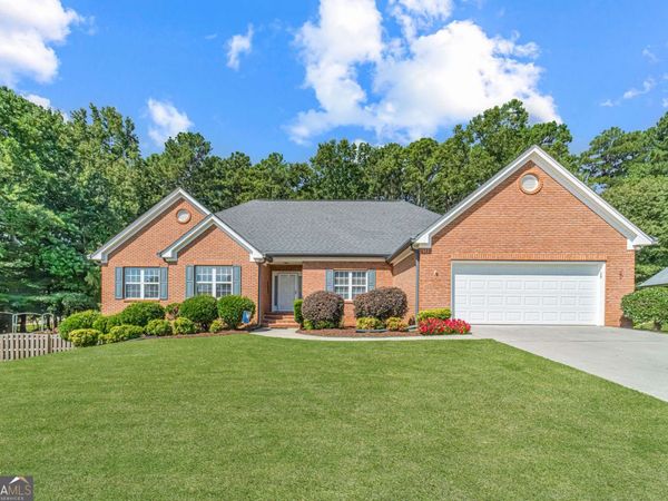 1260 Fountain Cove Lane, Lawrenceville, GA 30043