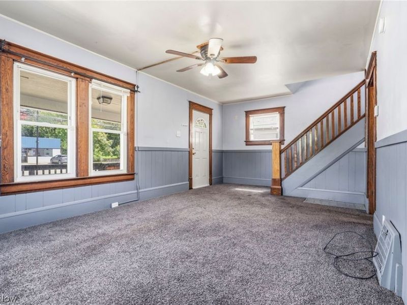 372 Kling Street, Akron, OH 44311 Photo 6