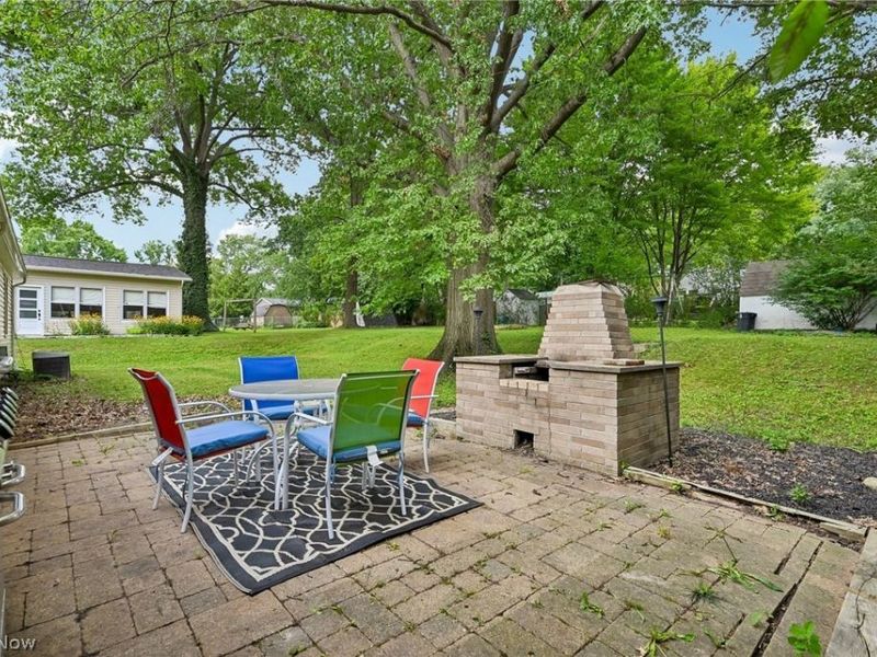 557 Hartzell Drive, Barberton, OH 44203 Photo 20