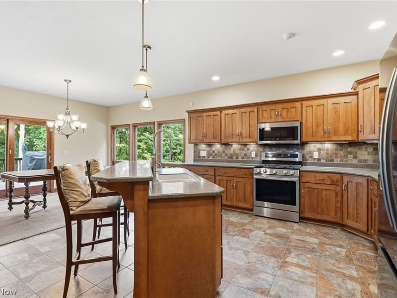 3199 Blake Road, Wadsworth, OH 44281 Photo 11