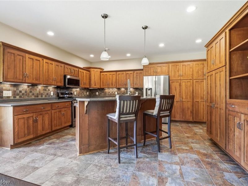 3199 Blake Road, Wadsworth, OH 44281 Photo 12
