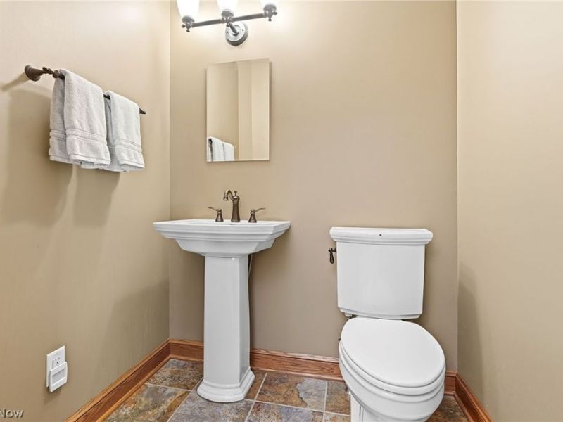 3199 Blake Road, Wadsworth, OH 44281 Photo 15