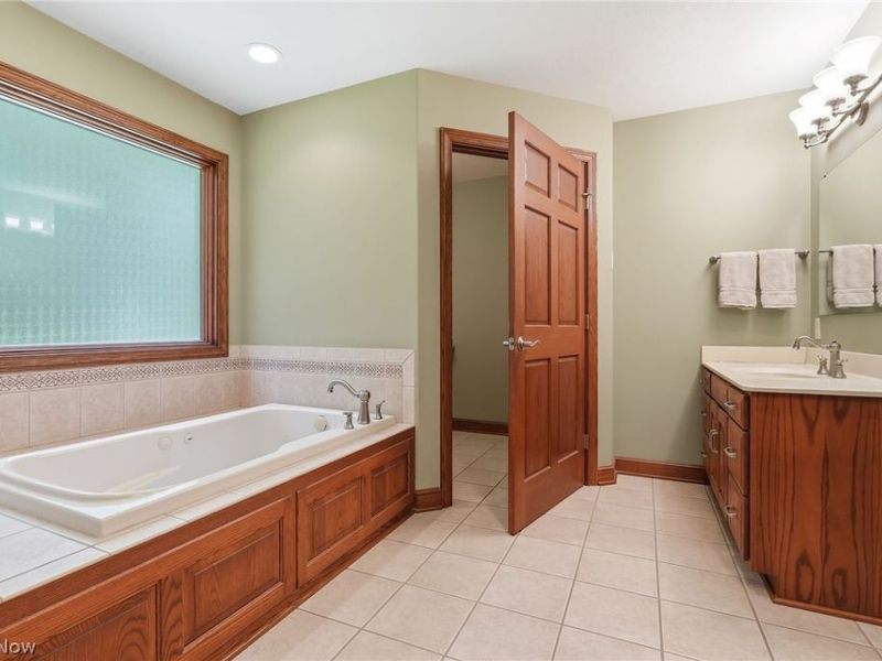 3199 Blake Road, Wadsworth, OH 44281 Photo 19