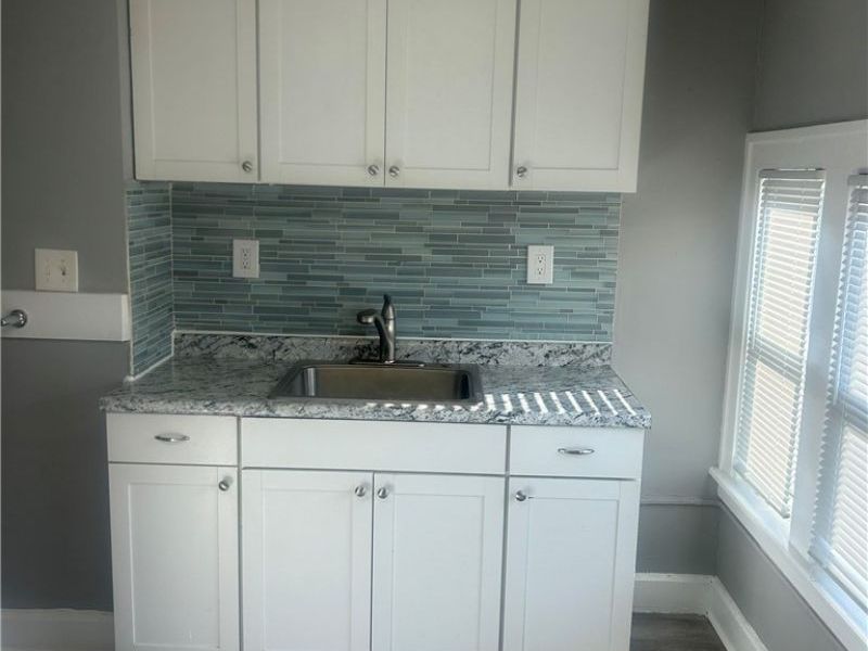 10147 Baltic Road, Cleveland, OH 44102 Photo 23