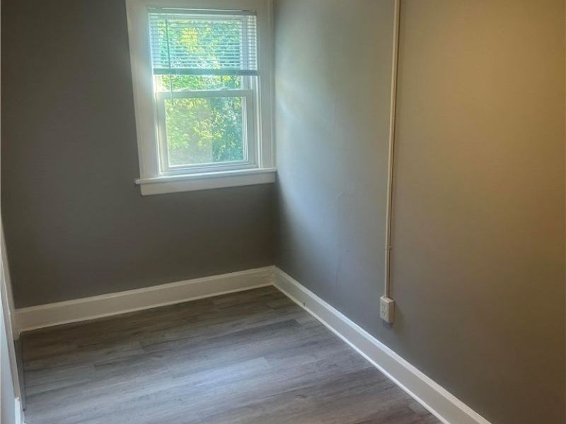 10147 Baltic Road, Cleveland, OH 44102 Photo 28