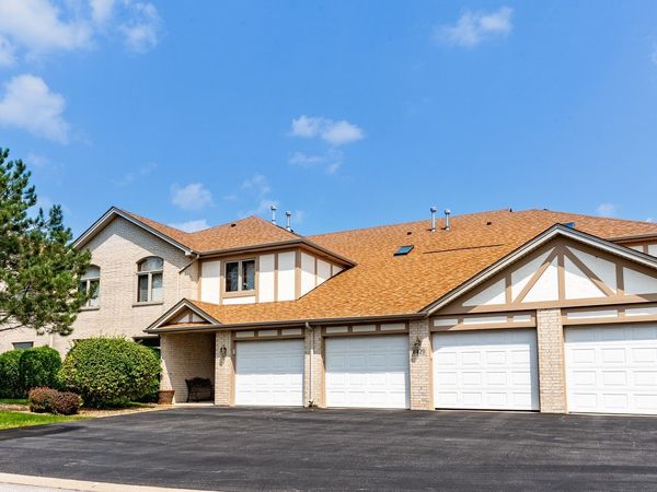 6420 Pine Trail Lane , Unit 2, Tinley Park, IL 60477