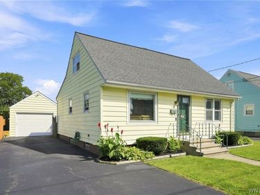 263 68th Street, Niagara Falls, NY 14304
