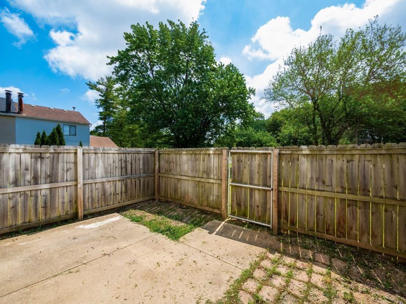 7662 Exploration Drive, Columbus, OH 43085 Photo 17