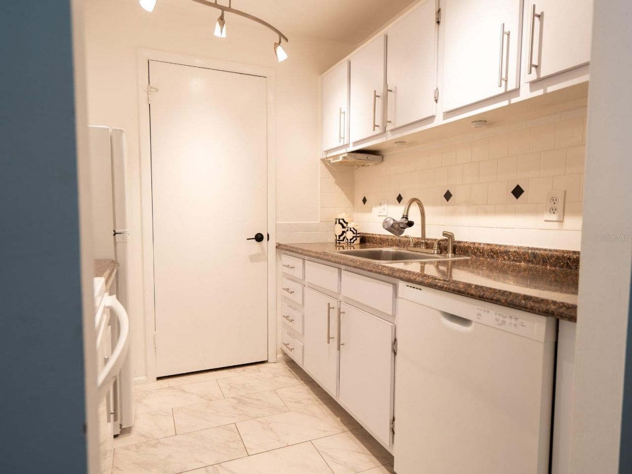 3255 Beneva Road, Unit 201, Sarasota, FL 34232 Photo