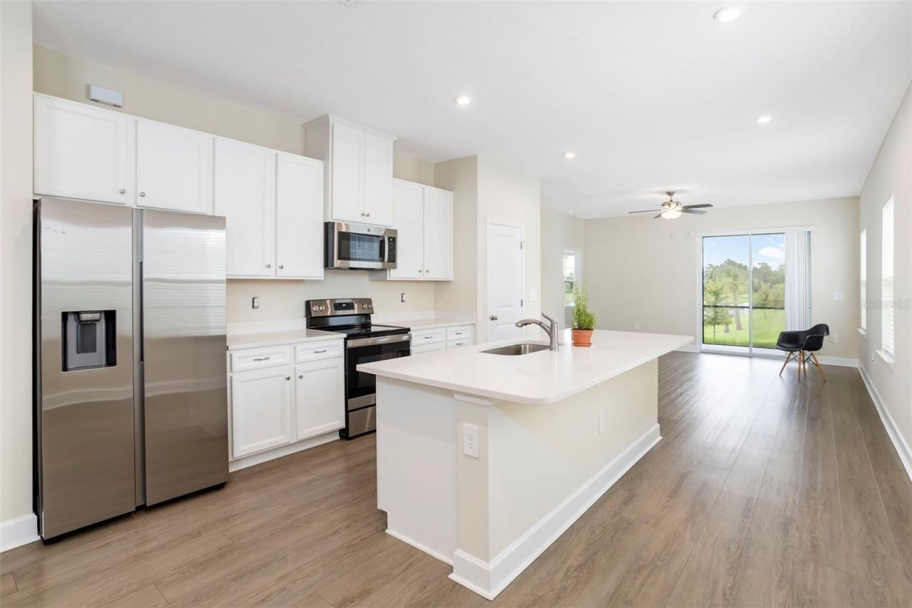 14008 Crimson Avenue , Bradenton, FL 34211 Photo