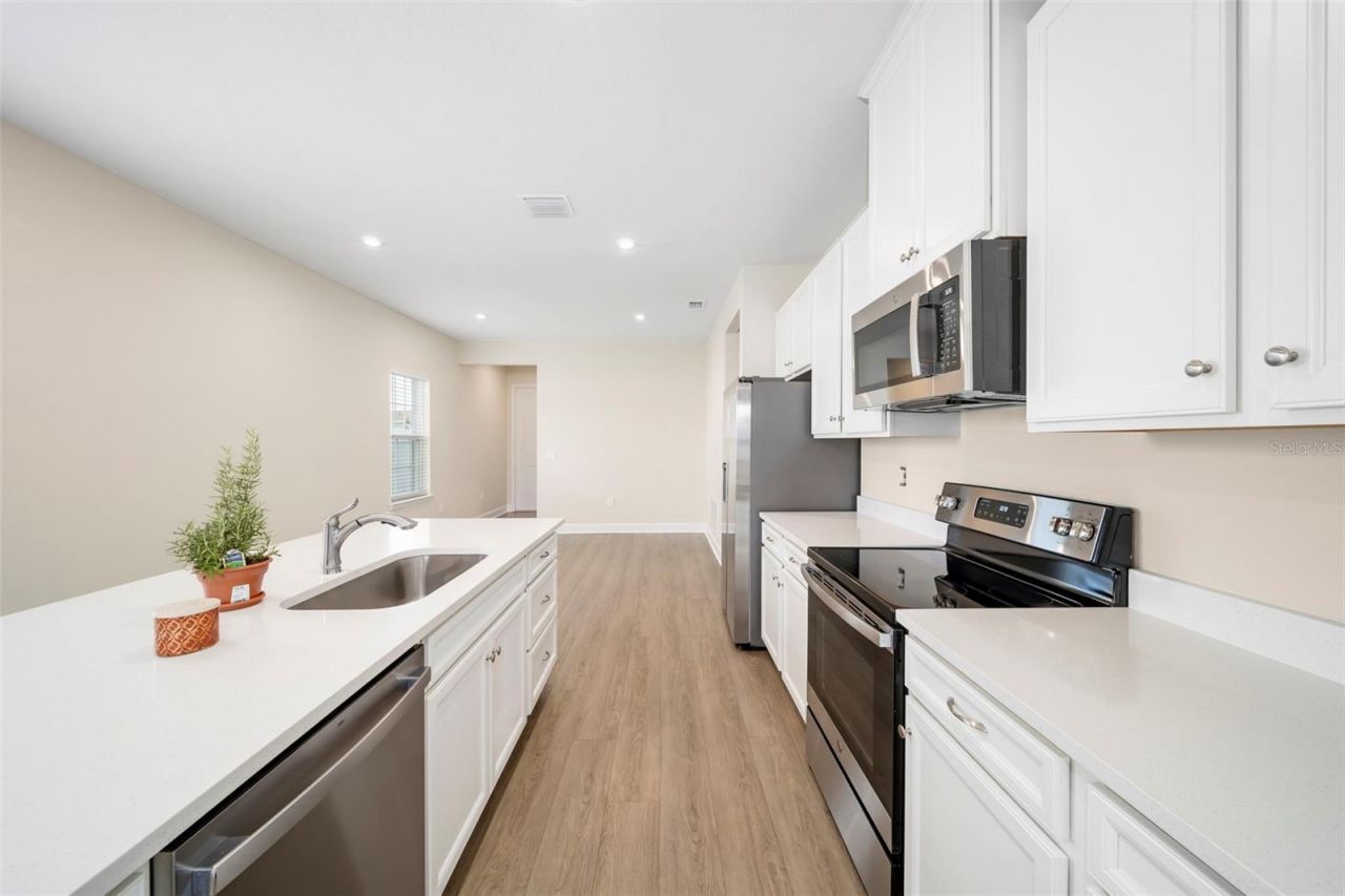 14008 Crimson Avenue , Bradenton, FL 34211 Photo