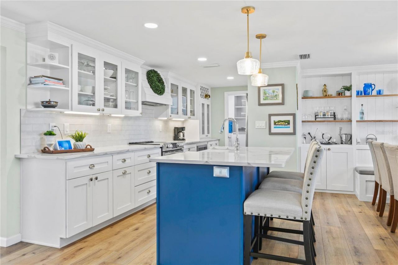 3122 N Regatta Circle, Sarasota, FL 34231 Photo