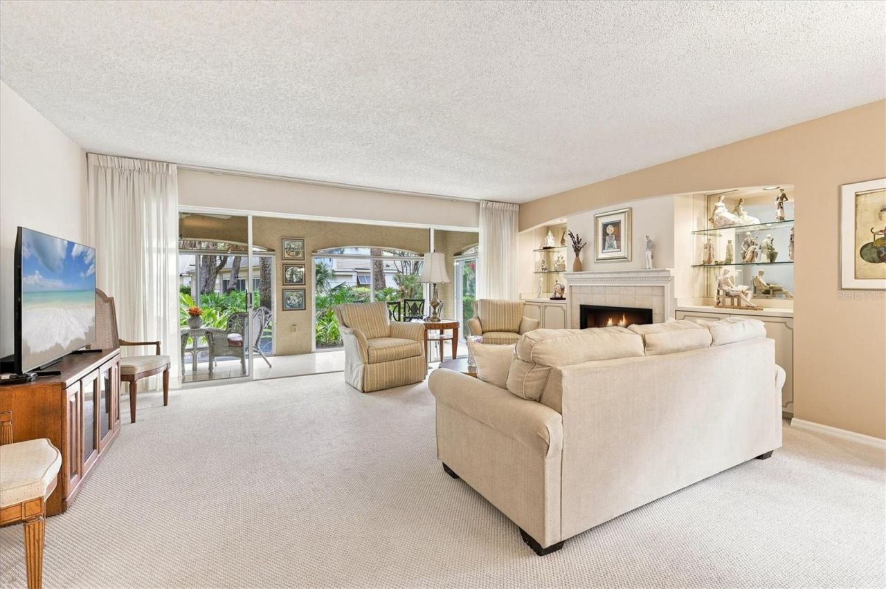 4449 Oakley Greene, Unit 1, Sarasota, FL 34235 Photo