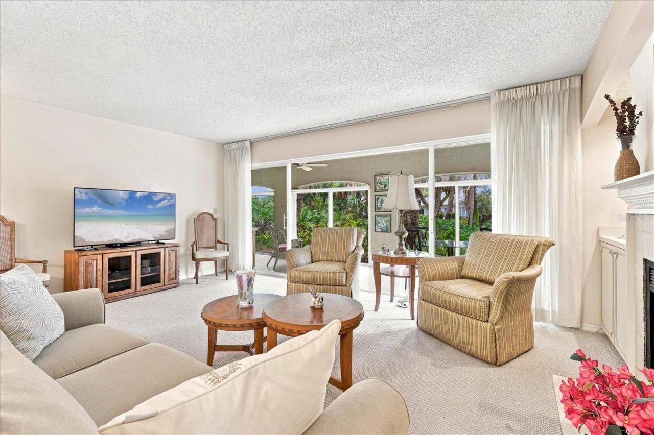 4449 Oakley Greene, Unit 1, Sarasota, FL 34235 Photo