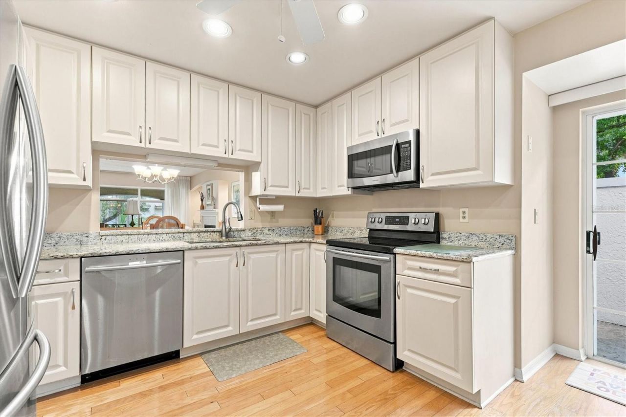 4449 Oakley Greene, Unit 1, Sarasota, FL 34235 Photo