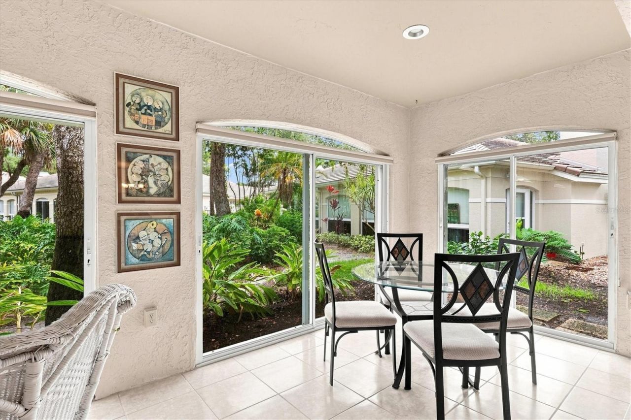 4449 Oakley Greene, Unit 1, Sarasota, FL 34235 Photo