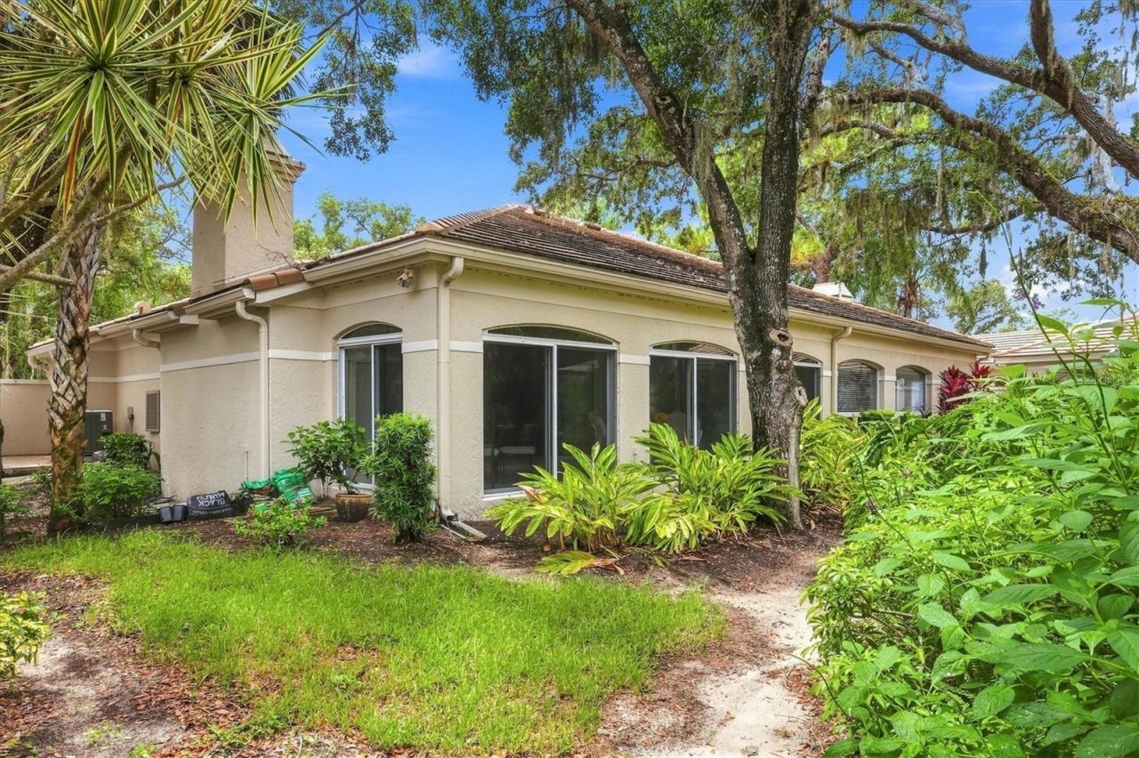 4449 Oakley Greene, Unit 1, Sarasota, FL 34235 Photo