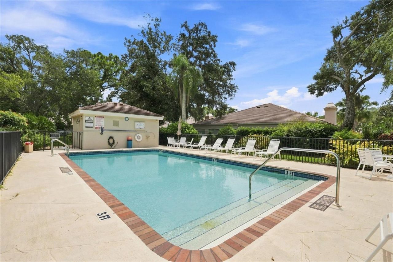 4449 Oakley Greene, Unit 1, Sarasota, FL 34235 Photo