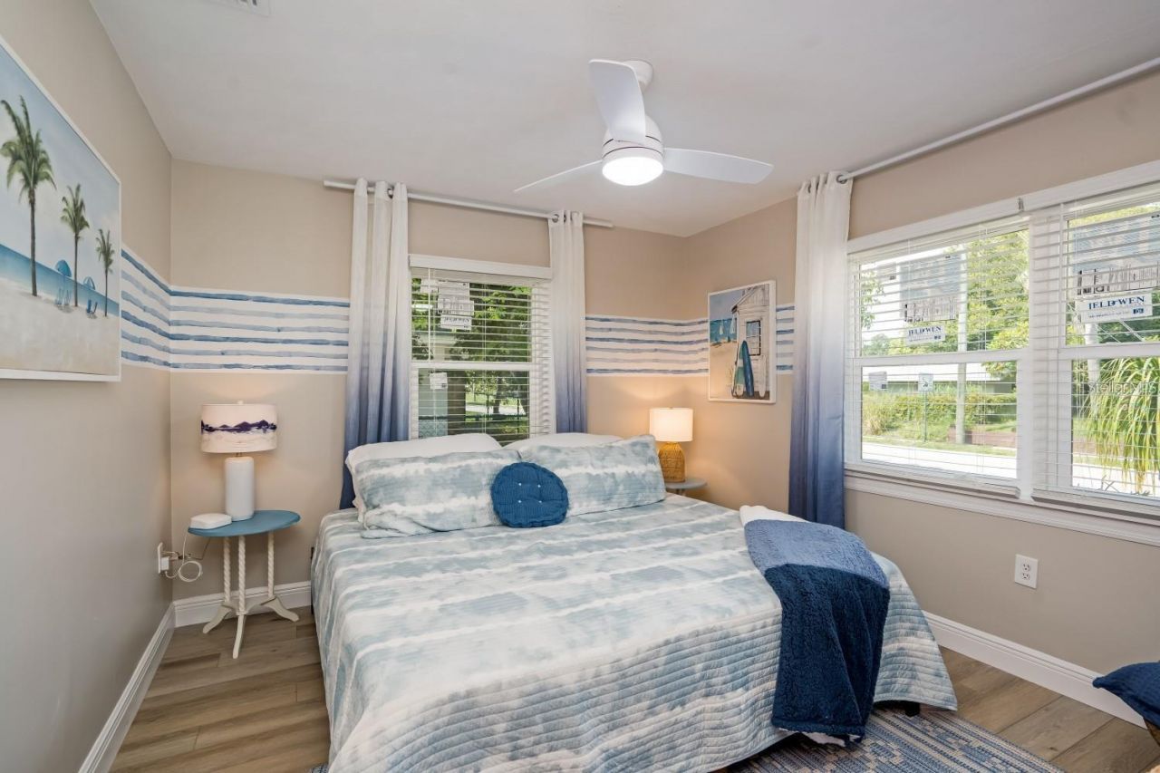 617 26th Street W, Bradenton, FL 34205 Photo