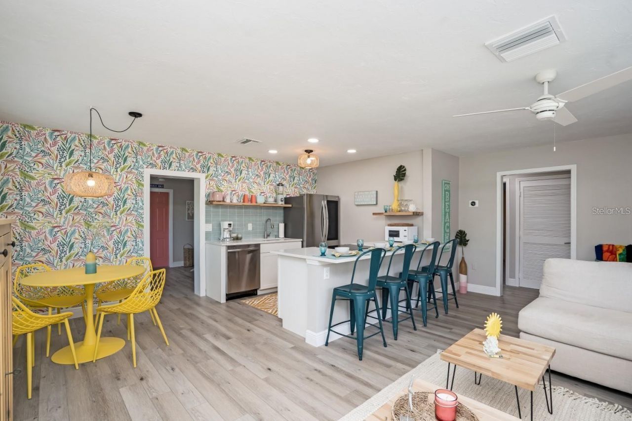 617 26th Street W, Bradenton, FL 34205 Photo