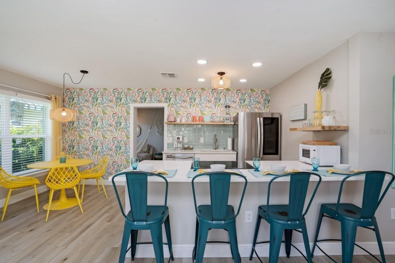 617 26th Street W, Bradenton, FL 34205 Photo
