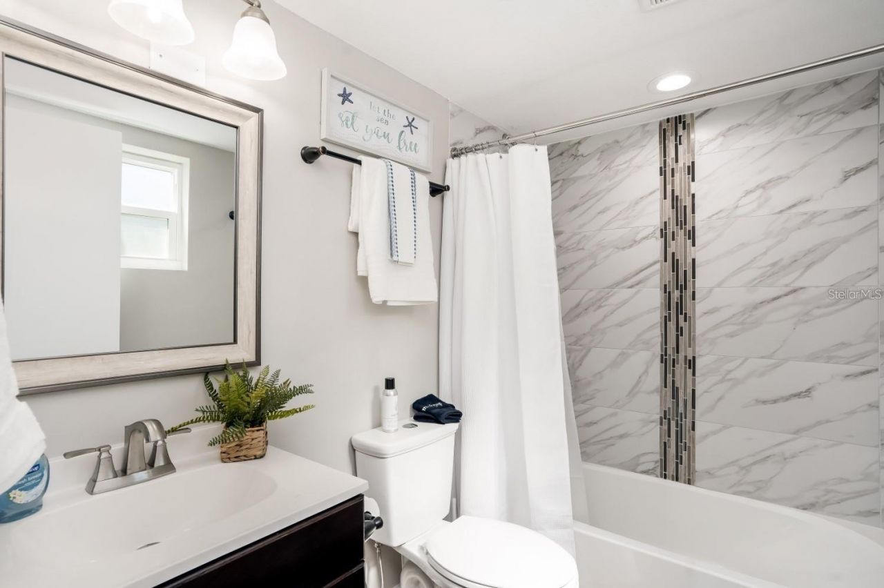 2213 Wason Road, Sarasota, FL 34231 Photo