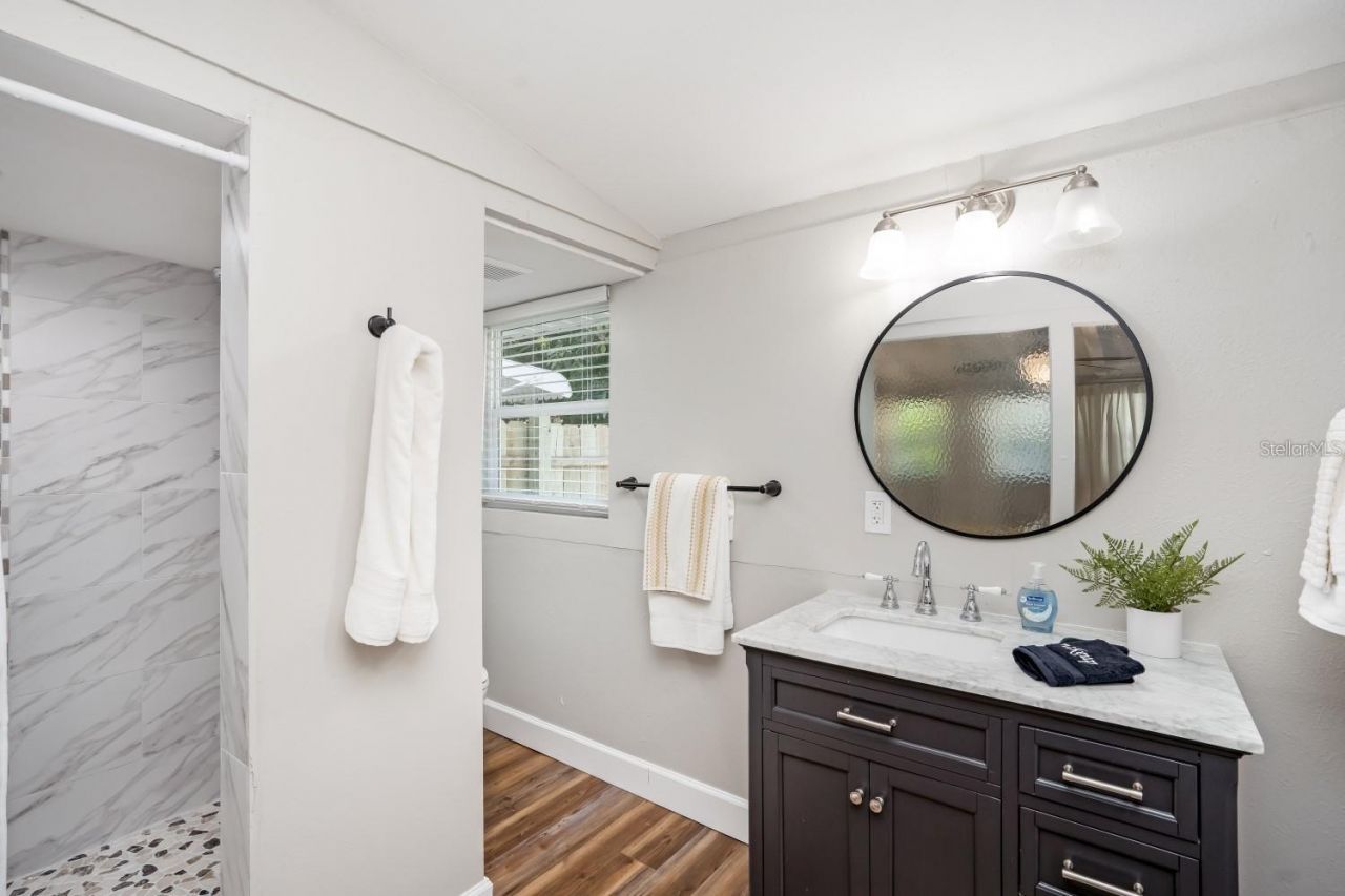 2213 Wason Road, Sarasota, FL 34231 Photo