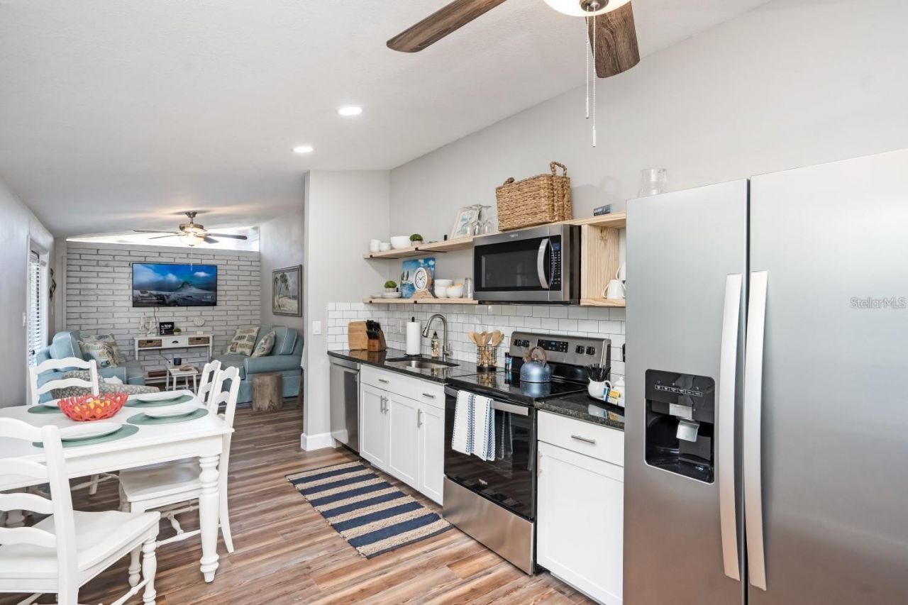 2213 Wason Road, Sarasota, FL 34231 Photo