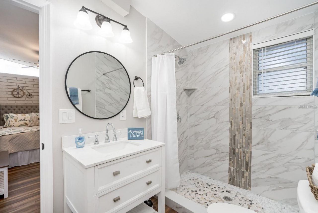 2213 Wason Road, Sarasota, FL 34231 Photo